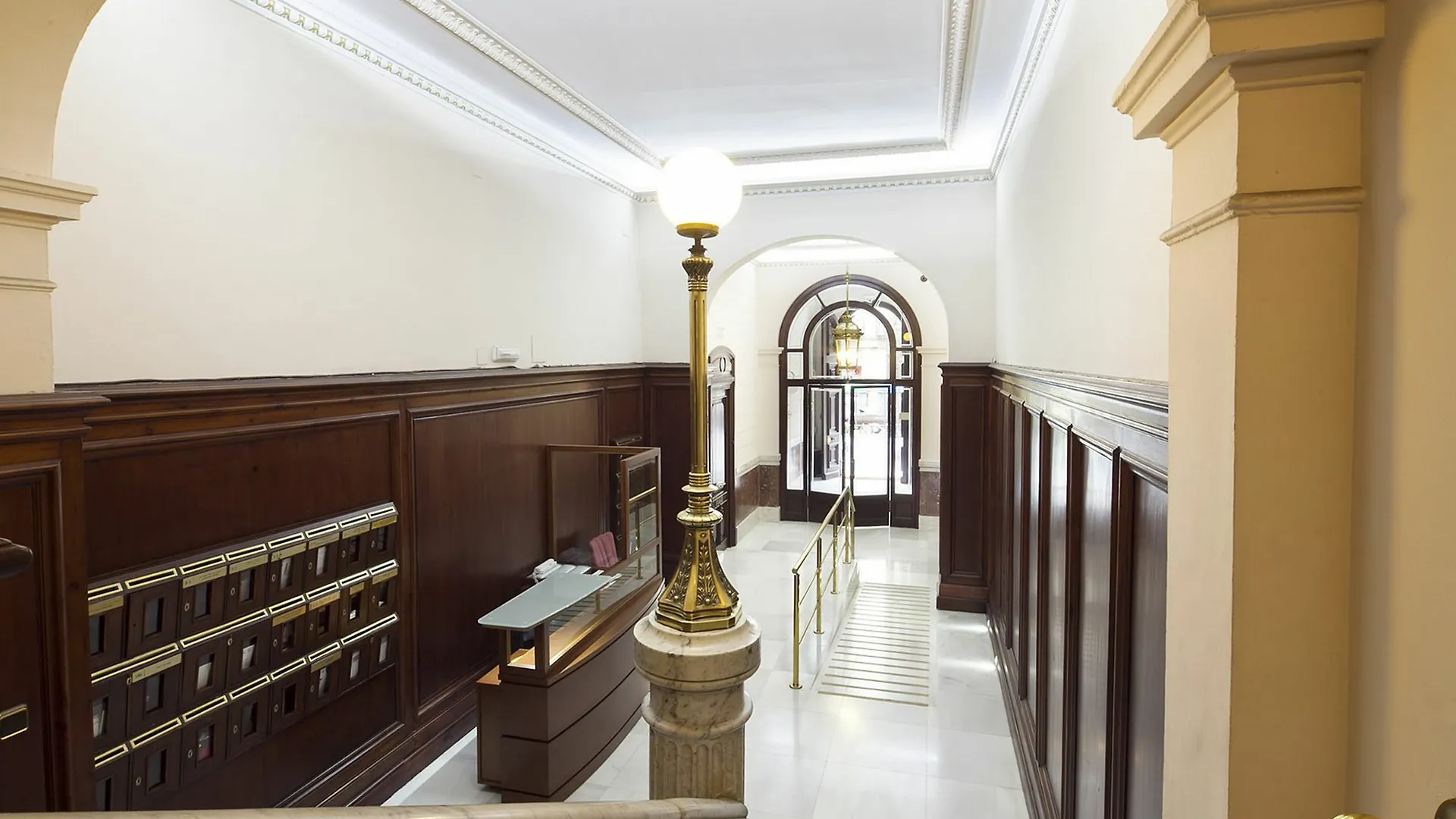 Catalunya Palace Apartment Barcelona Spain